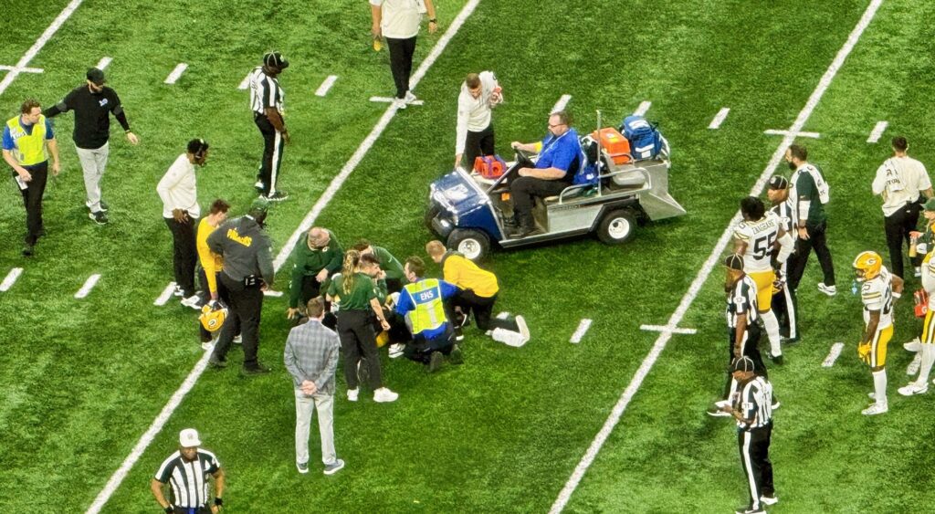 Cart driven onto field for Devonte Wyatt