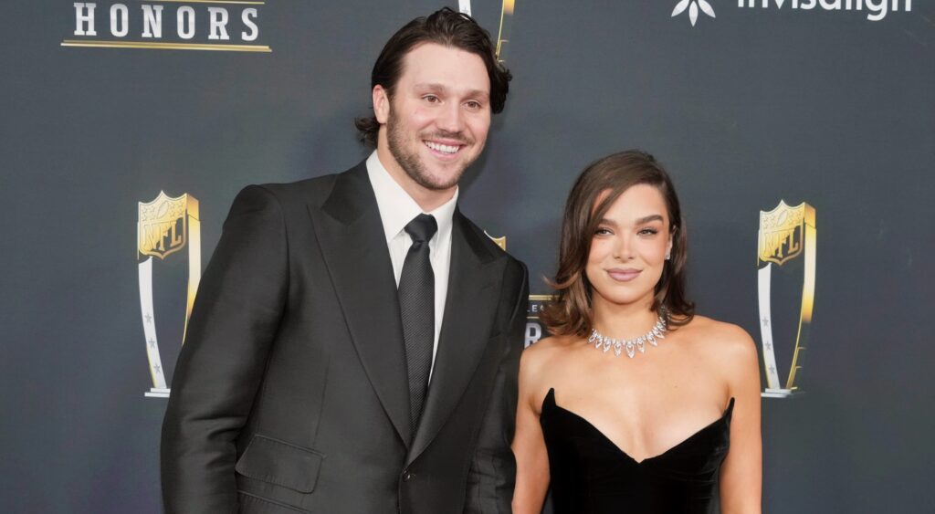 Josh Allen and Hailee Steinfeld posing