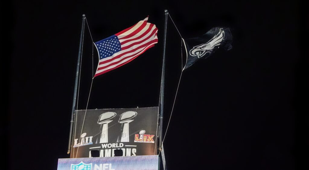 Wind blowing the flags at Lincoln Financial Field