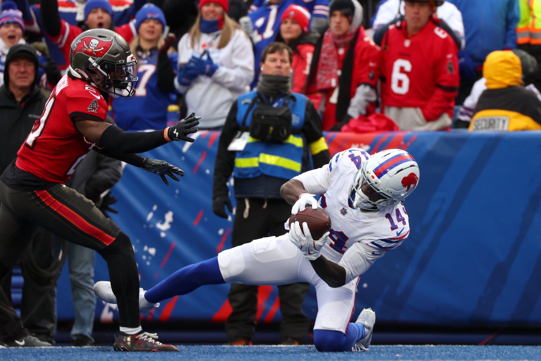 Buffalo Bills wide receiver Tyrell Shavers (14) makes a catch for a touchdown against the Tampa Bay Buccaneers during the first half of an NFL football game, Sunday, Nov. 16, 2025, in Orchard Park, N.Y. (AP Photo/Jeffrey T. Barnes)