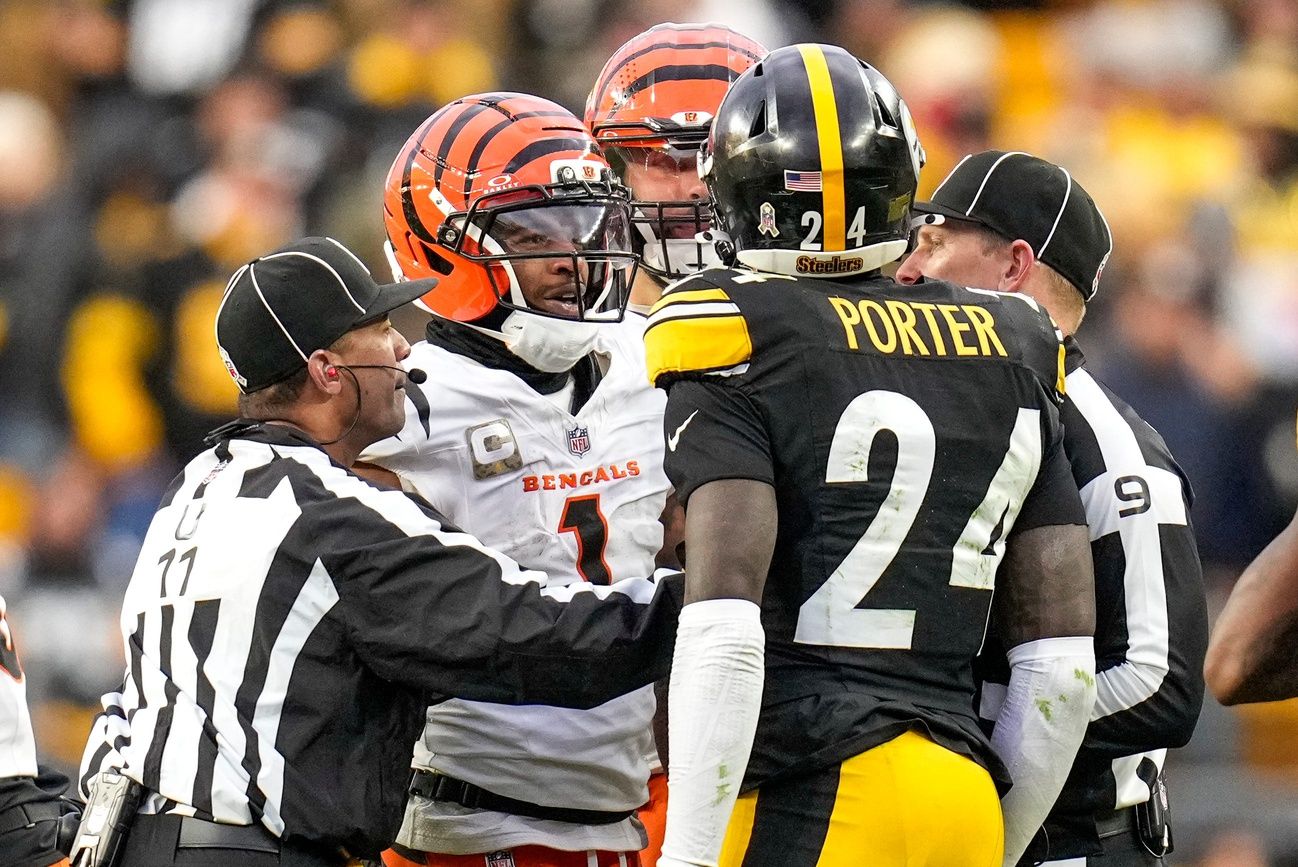 Cincinnati Bengals wide receiver Ja'Marr Chase (1) and Pittsburgh Steelers cornerback Joey Porter Jr. (24) exchange words in the fourth quarter of the NFL Week 11 game between the Pittsburgh Steelers and the Cincinnati Bengals at Acrisure Stadium in Pittsburgh on Sunday, Nov. 16, 2025. The Bengals lost 34-12.