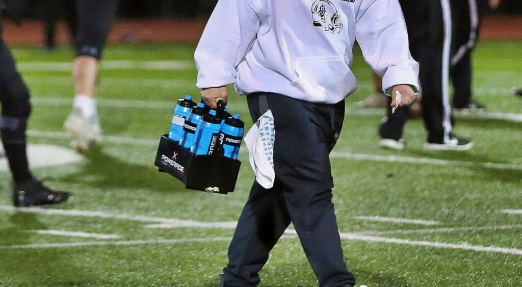 NFL Waterboys Earn More Than You Think, Their Huge Salary Revealed