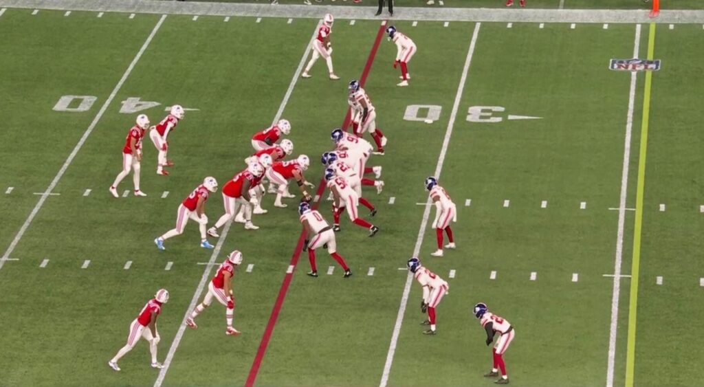 Drake Maye calling a play for New England Patriots.